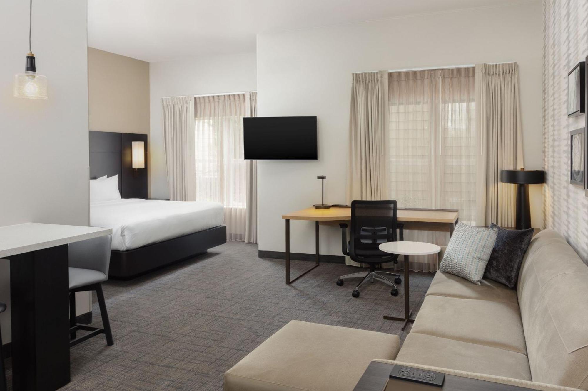 Residence Inn Providence Coventry West Greenwich Экстерьер фото