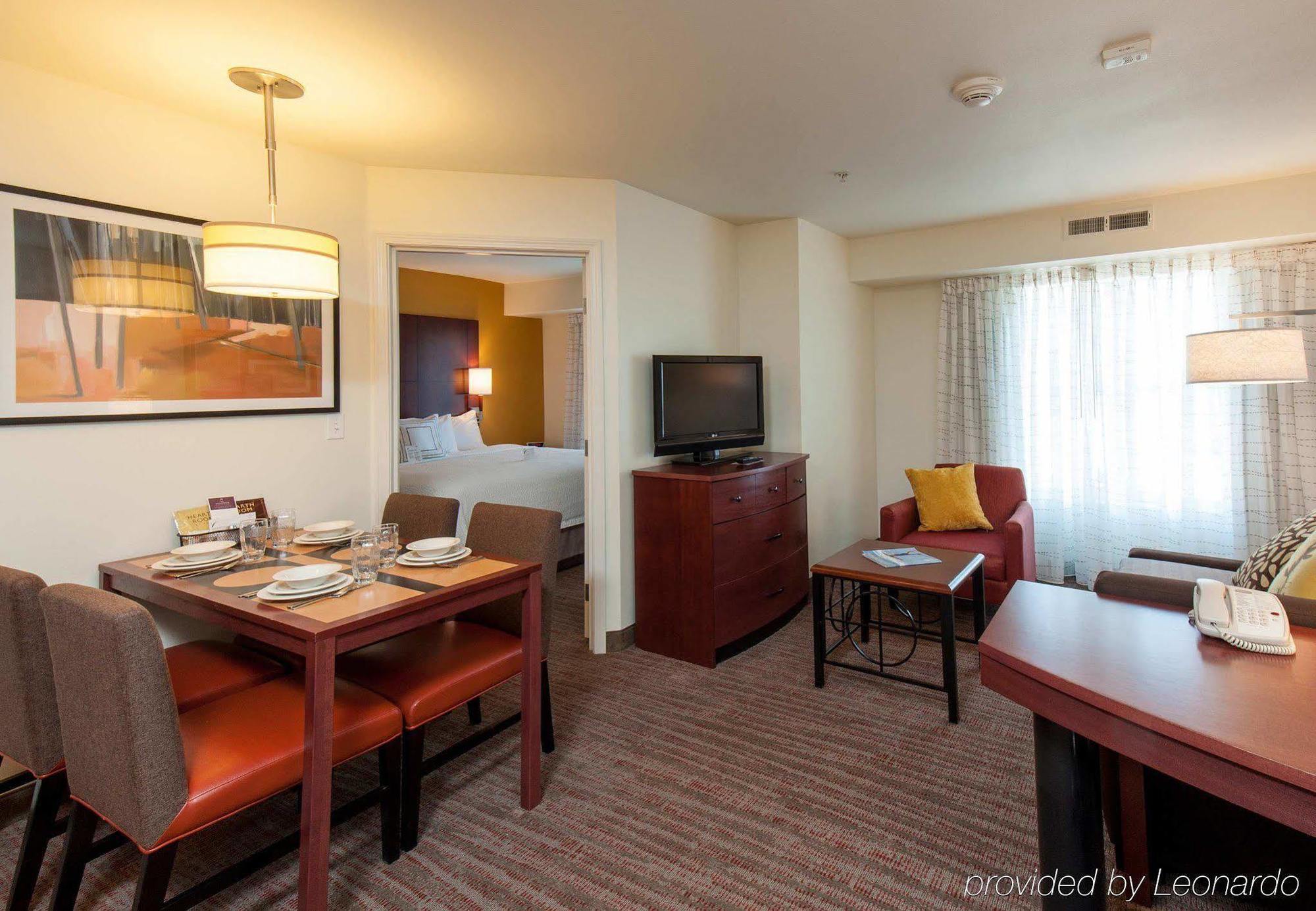 Residence Inn Providence Coventry West Greenwich Экстерьер фото